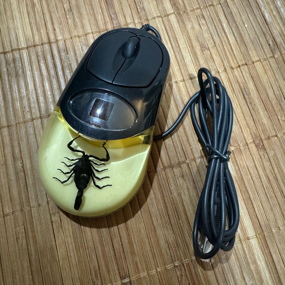 Optical Mouse Black Scorpion